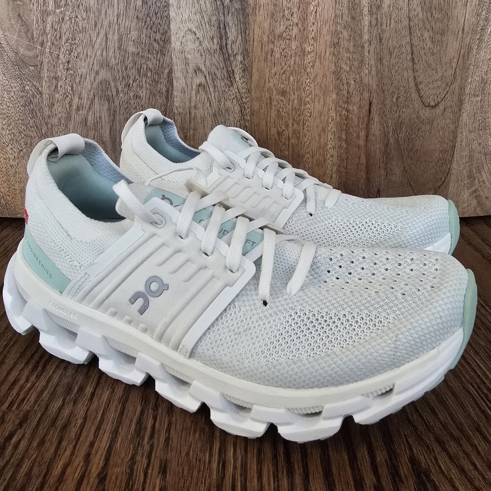On Cloudswift 3 Running Shoes (Womens) 6
